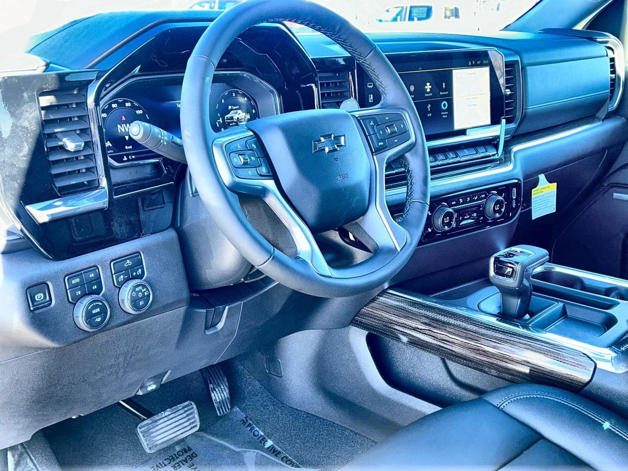 2024 Chevrolet Silverado 1500 LT Trail Boss