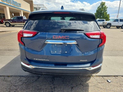 2024 GMC Terrain SLT