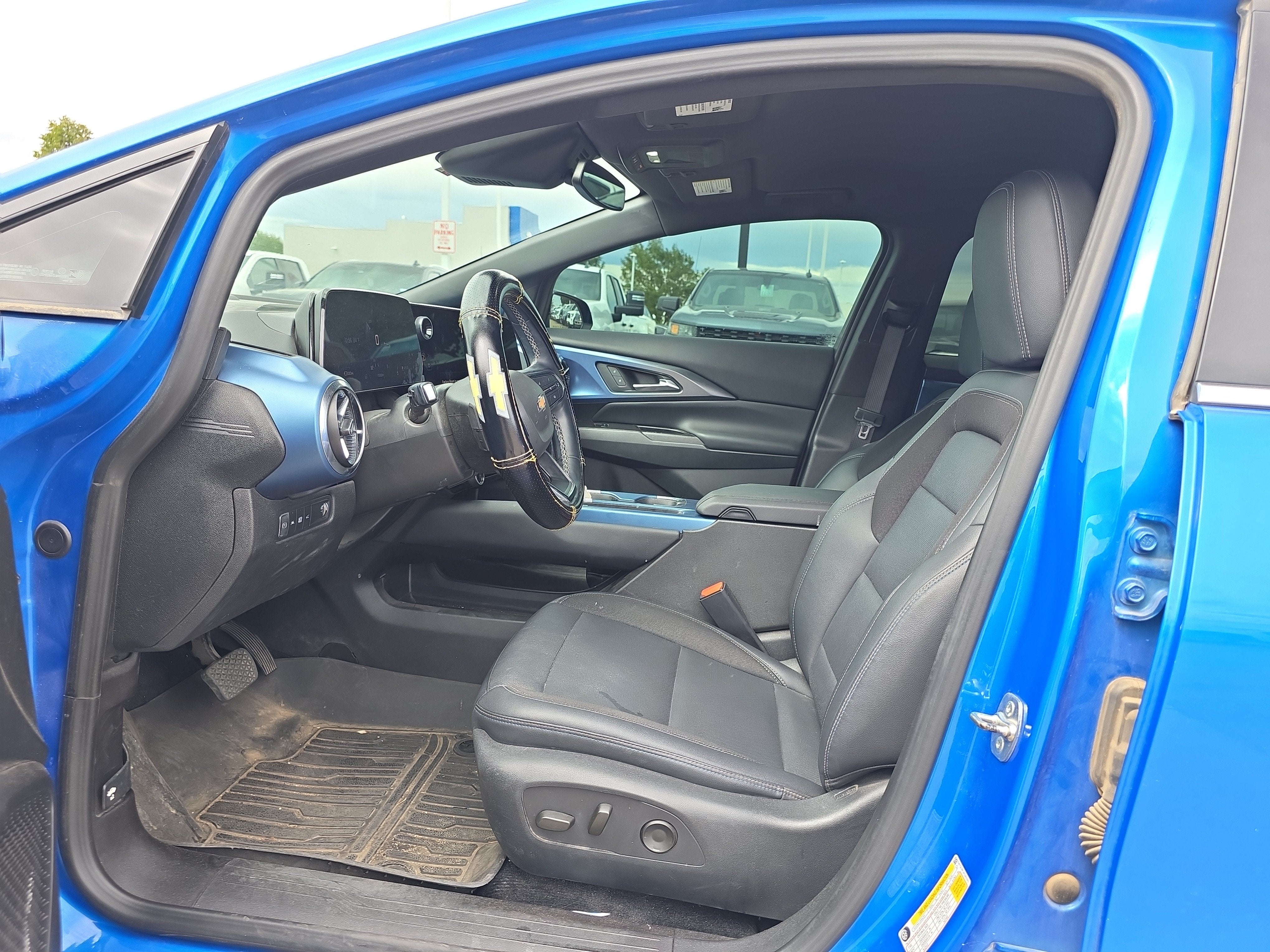 2024 Chevrolet Equinox EV 2LT