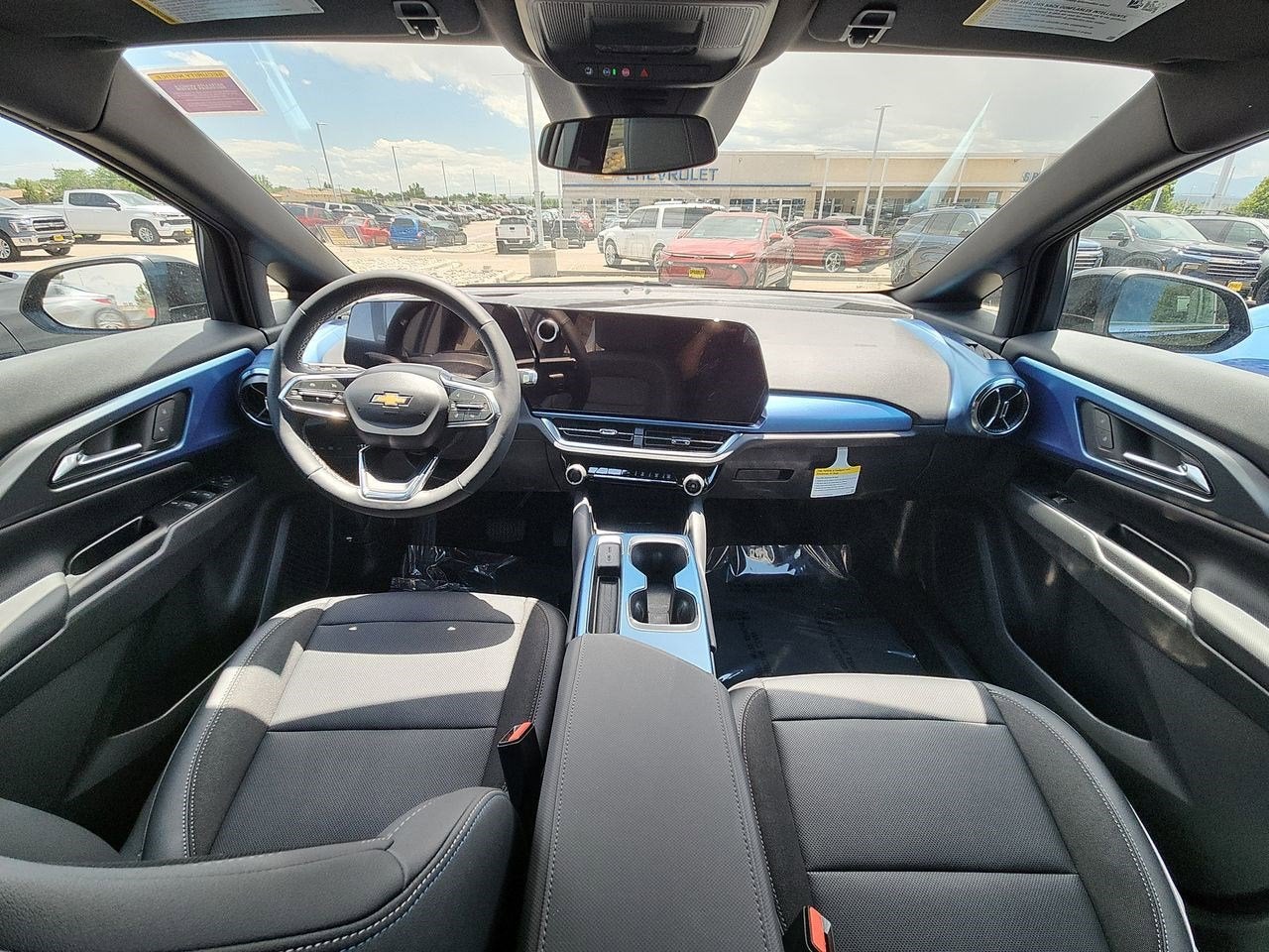 2025 Chevrolet Equinox EV LT