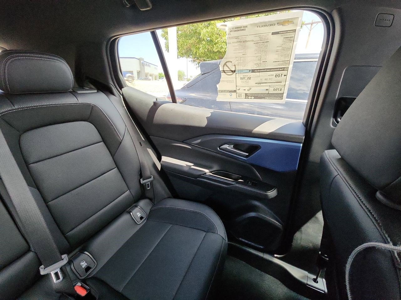 2025 Chevrolet Equinox EV LT