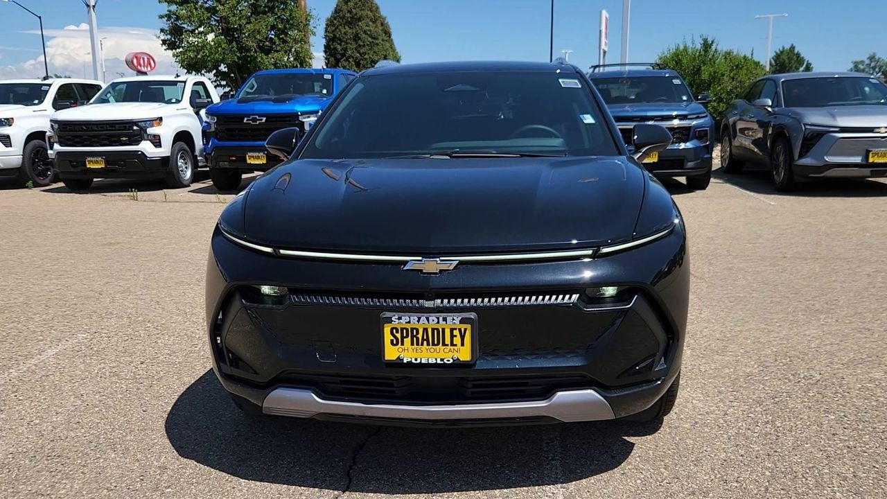 2025 Chevrolet Equinox EV LT