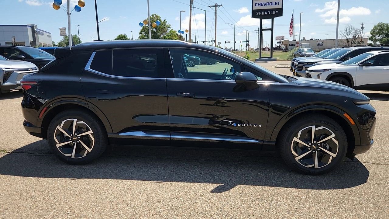 2025 Chevrolet Equinox EV LT