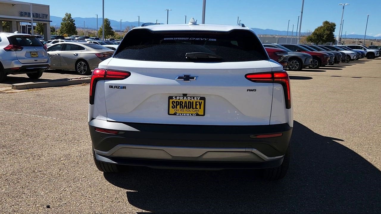 2026 Chevrolet Blazer EV LT