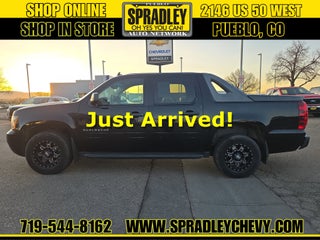 2012 Chevrolet Avalanche LS