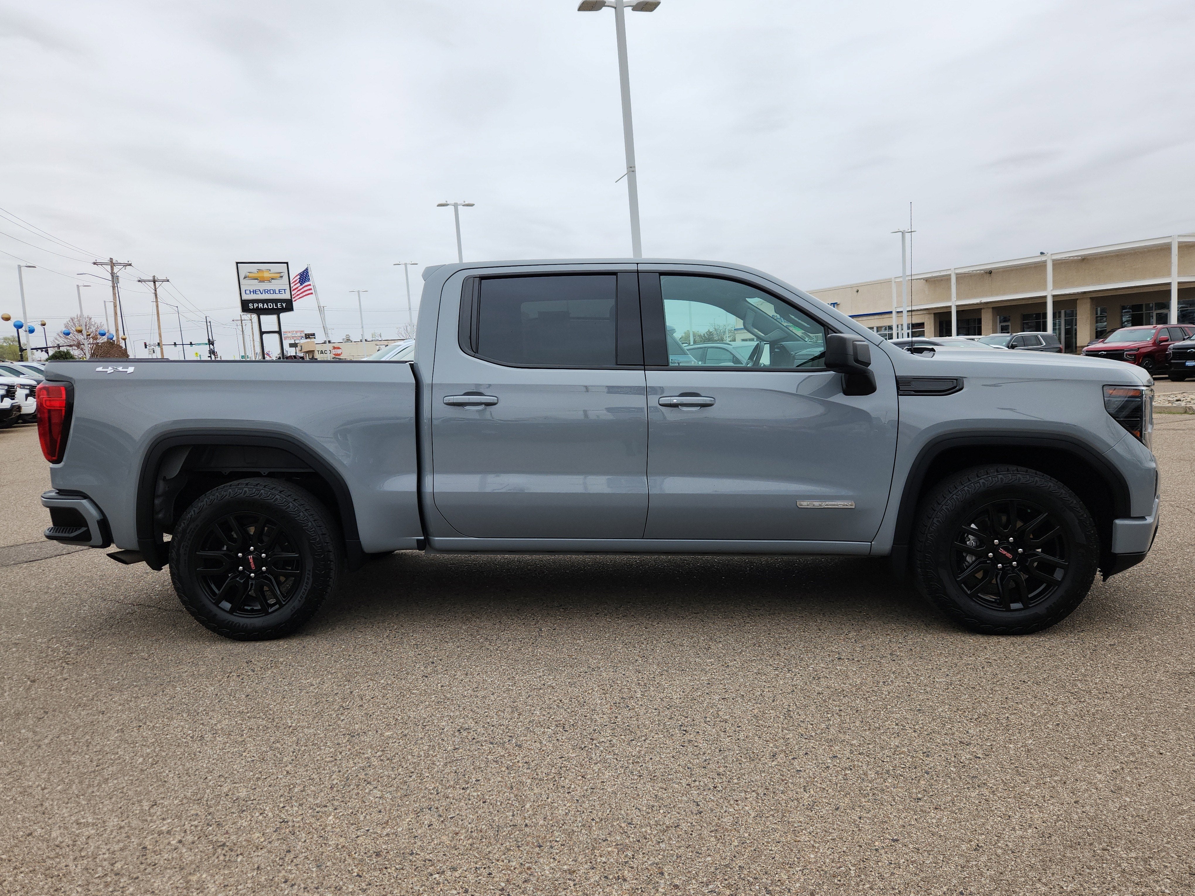 2024 GMC Sierra 1500 Elevation