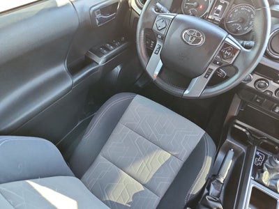2022 Toyota Tacoma 4WD SR