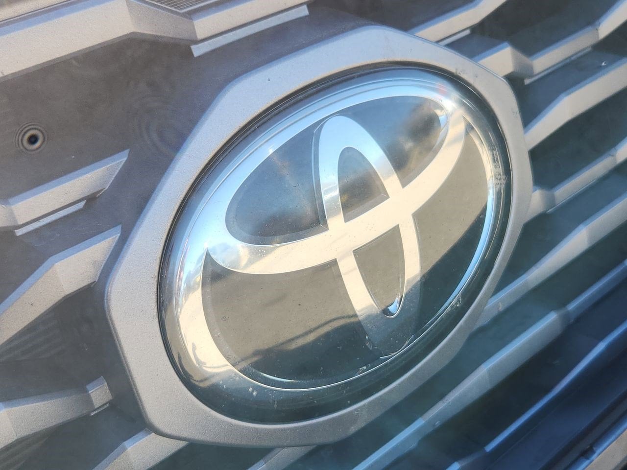 2022 Toyota Tacoma 4WD SR