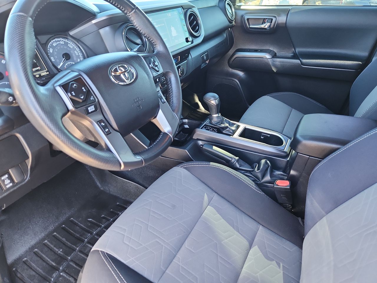 2022 Toyota Tacoma 4WD SR