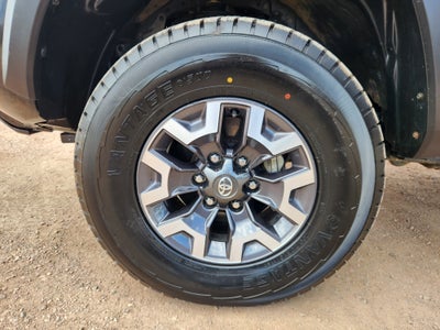 2022 Toyota Tacoma 4WD SR