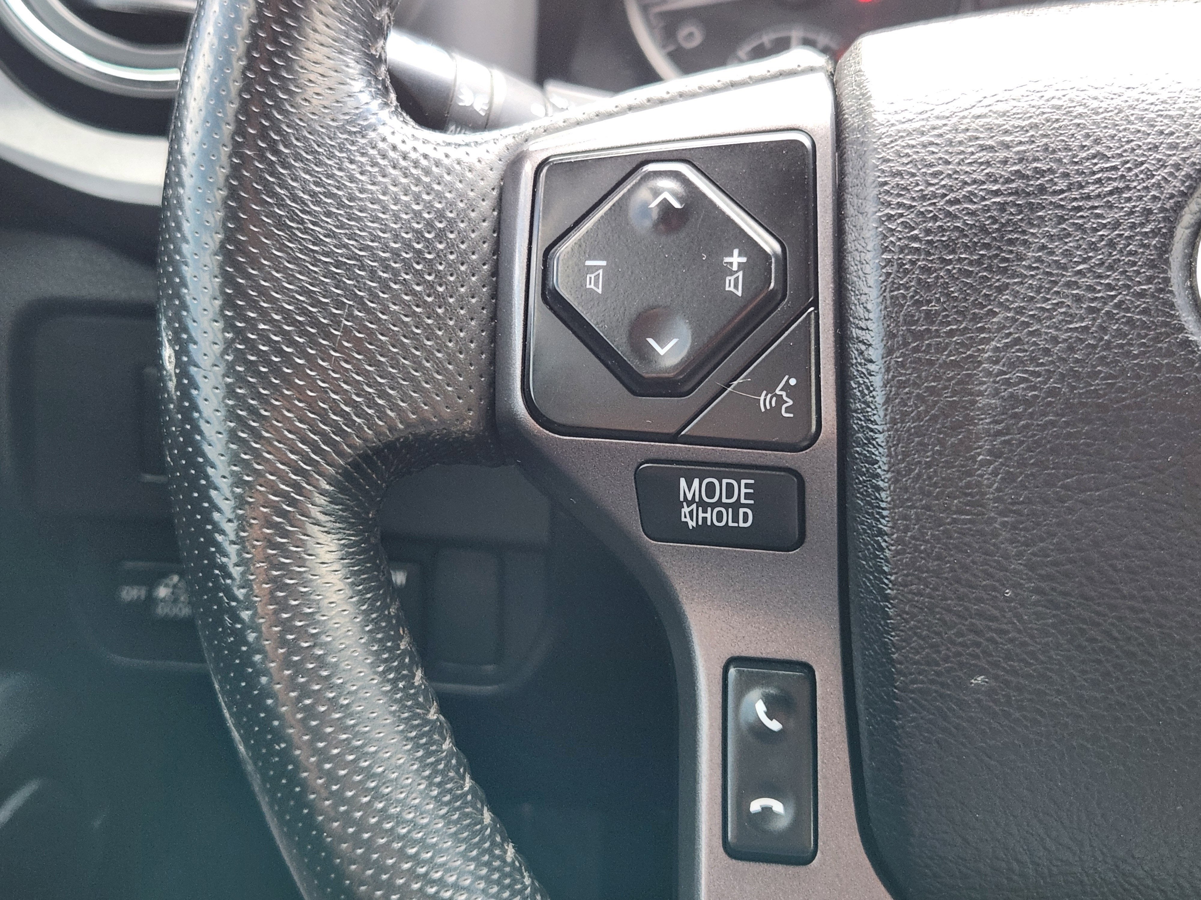 2022 Toyota Tacoma 4WD SR