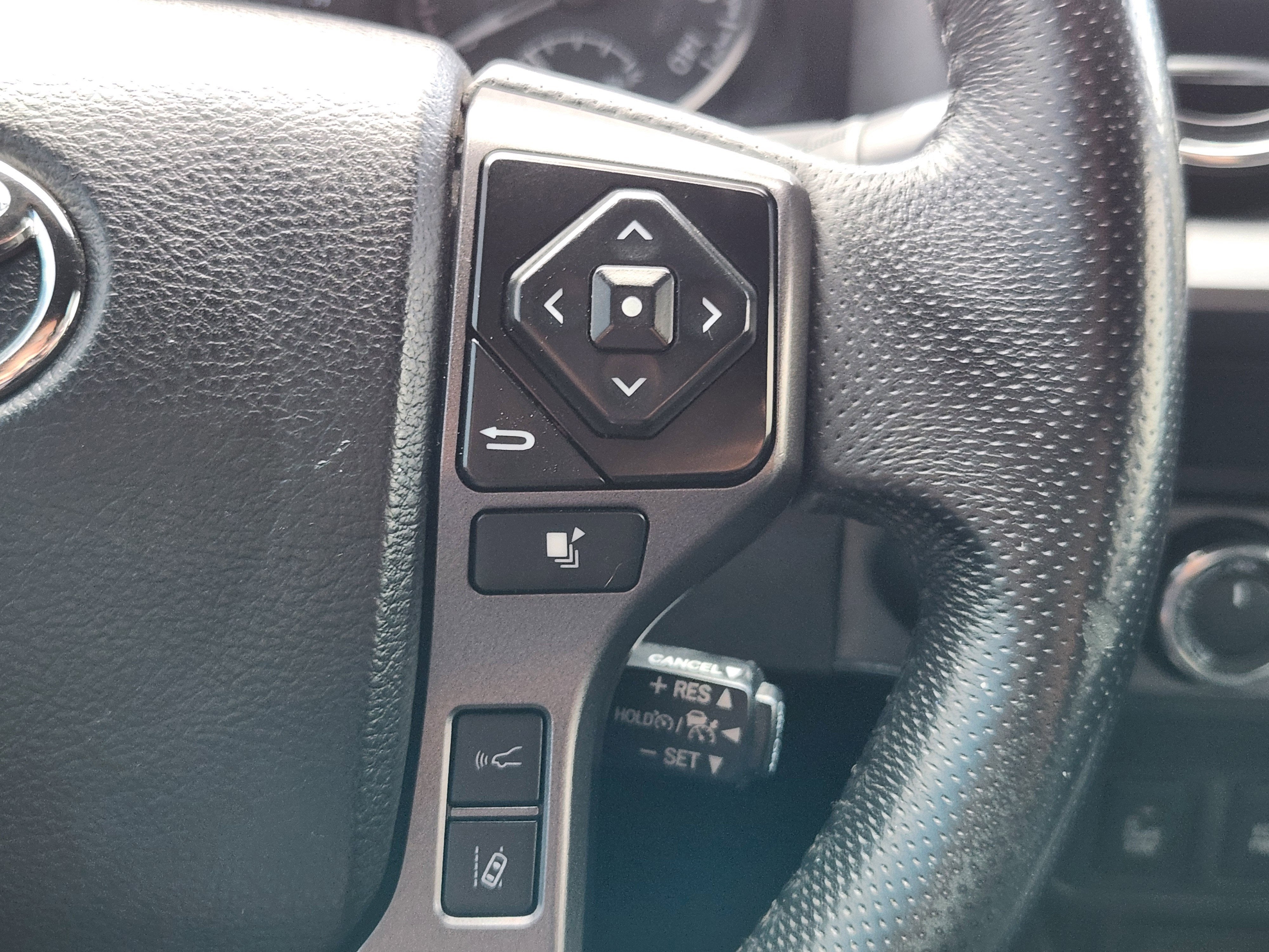 2022 Toyota Tacoma 4WD SR