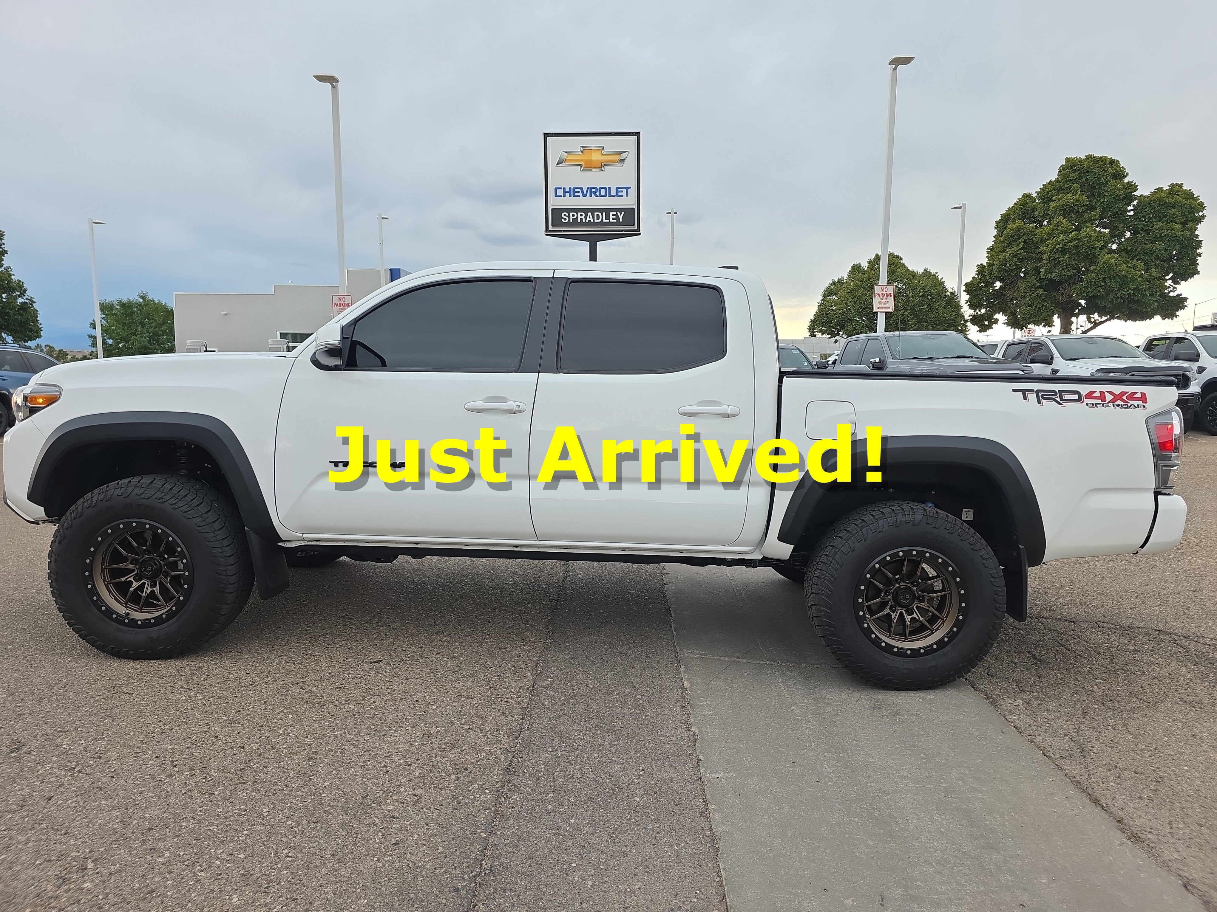 2023 Toyota Tacoma 4WD SR