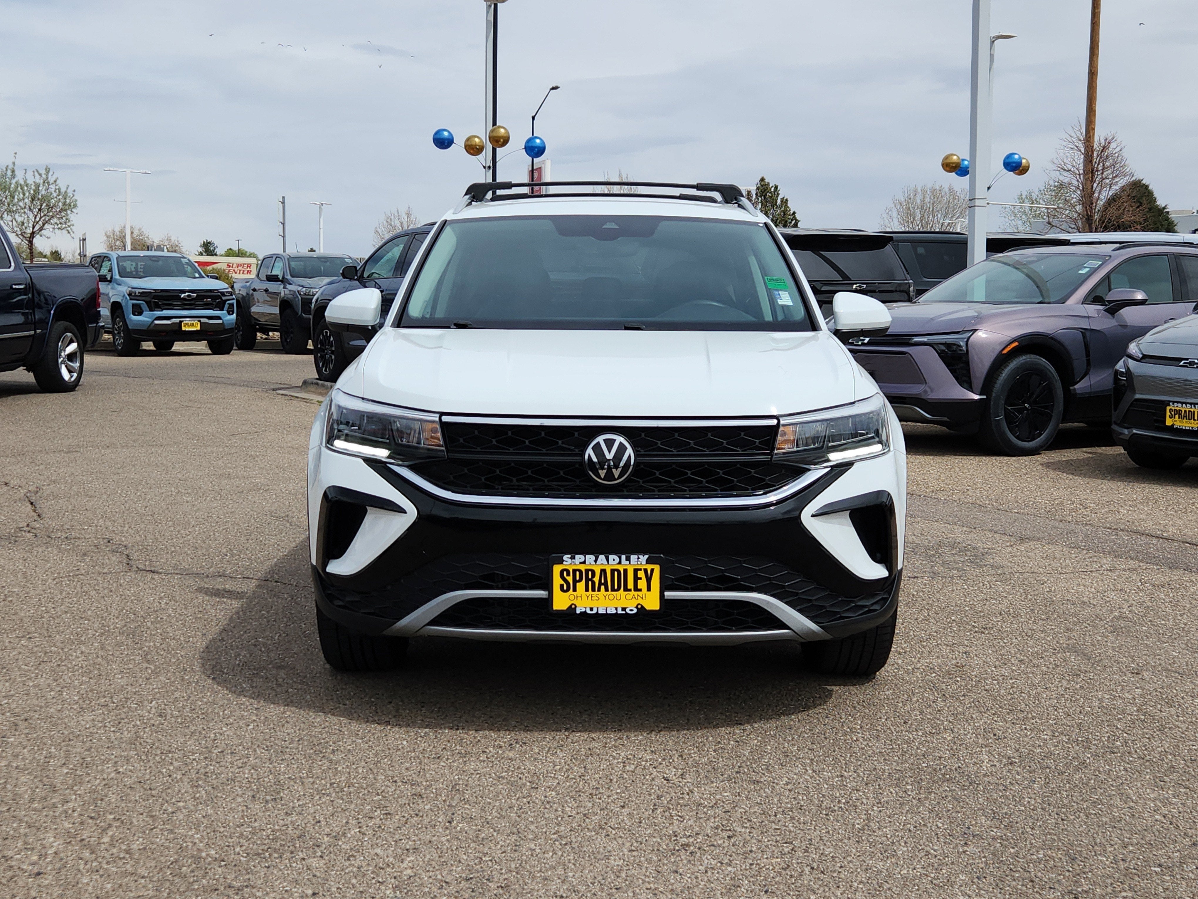 2023 Volkswagen Taos SE
