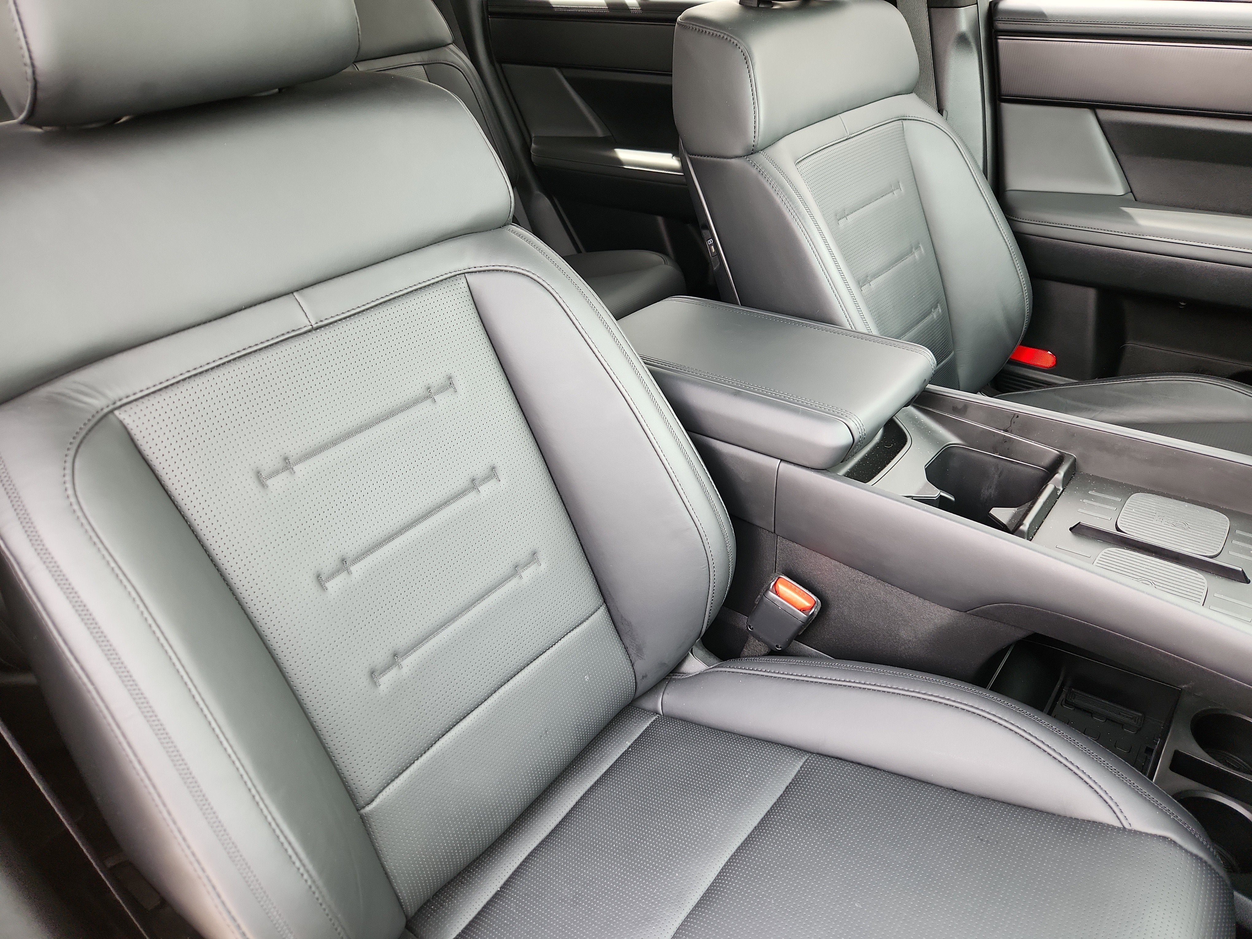 2025 Hyundai Santa Fe Hybrid Calligraphy