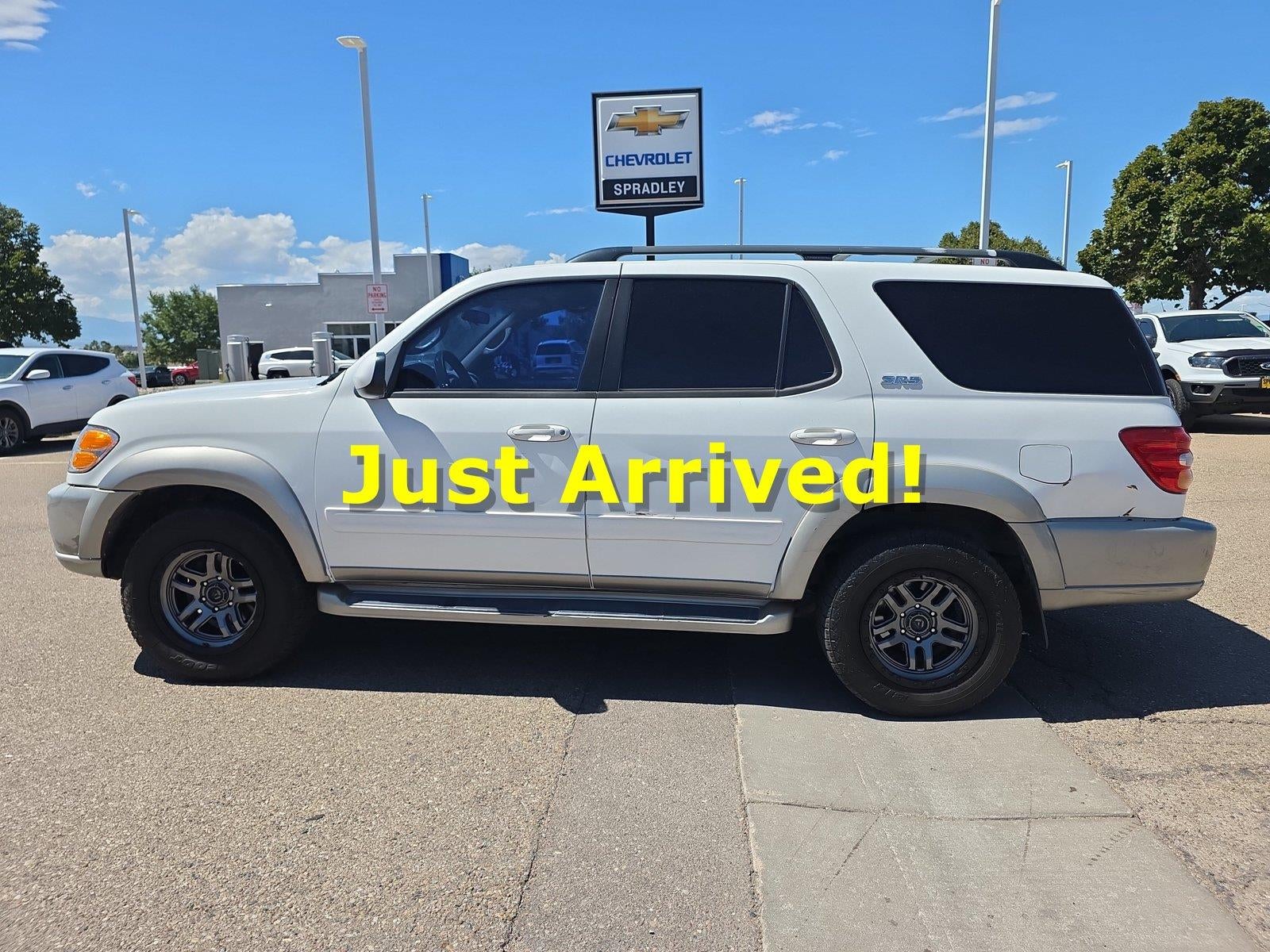 2004 Toyota Sequoia SR5
