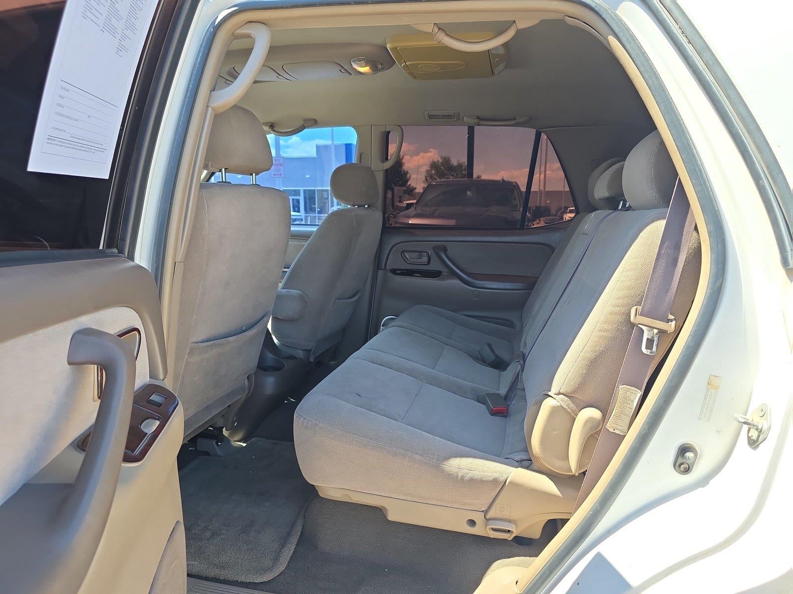 2004 Toyota Sequoia SR5