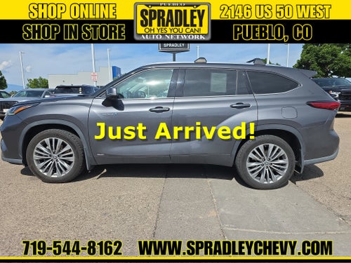 2021 Toyota Highlander Hybrid Platinum