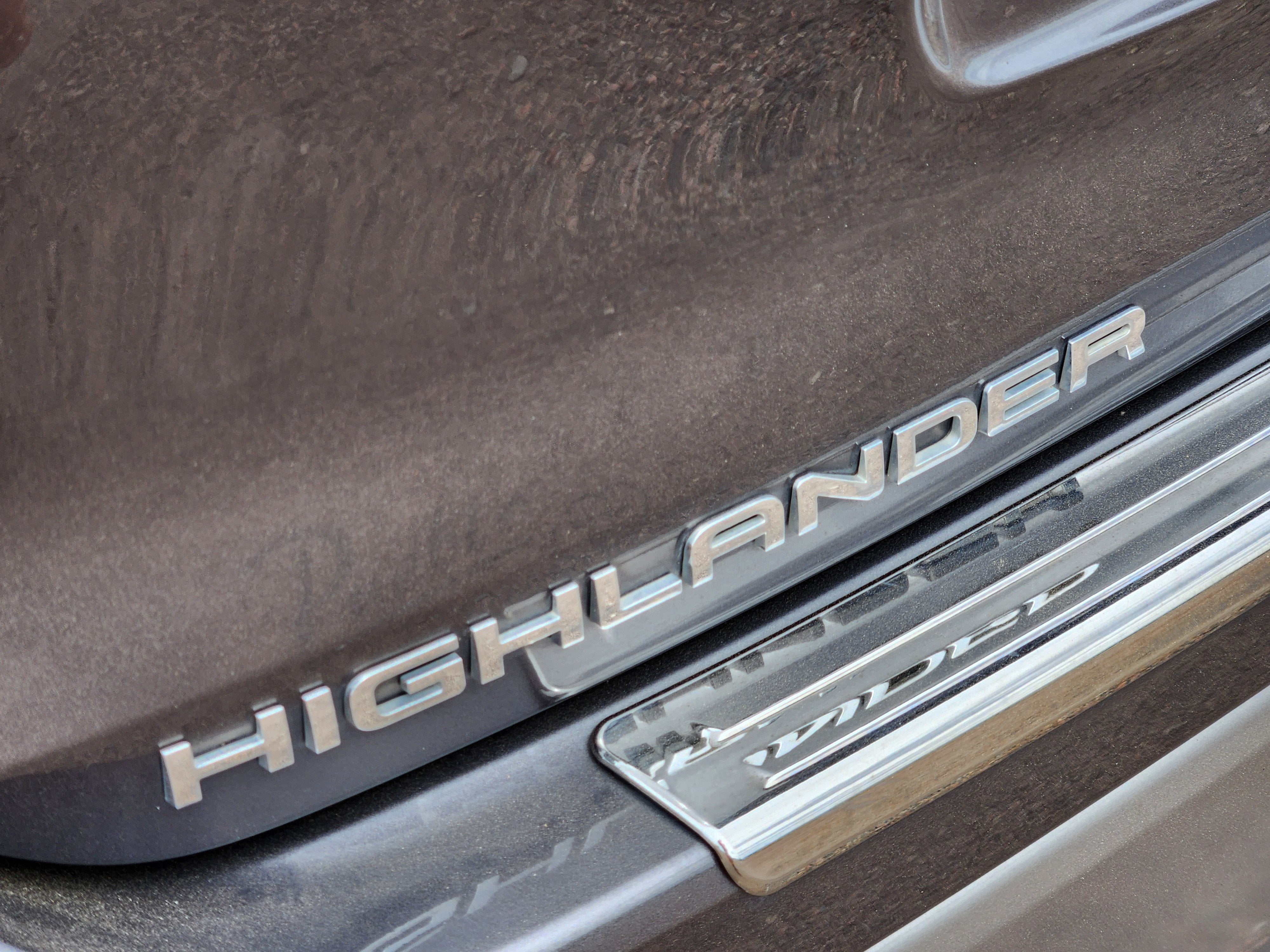 2021 Toyota Highlander Hybrid Platinum