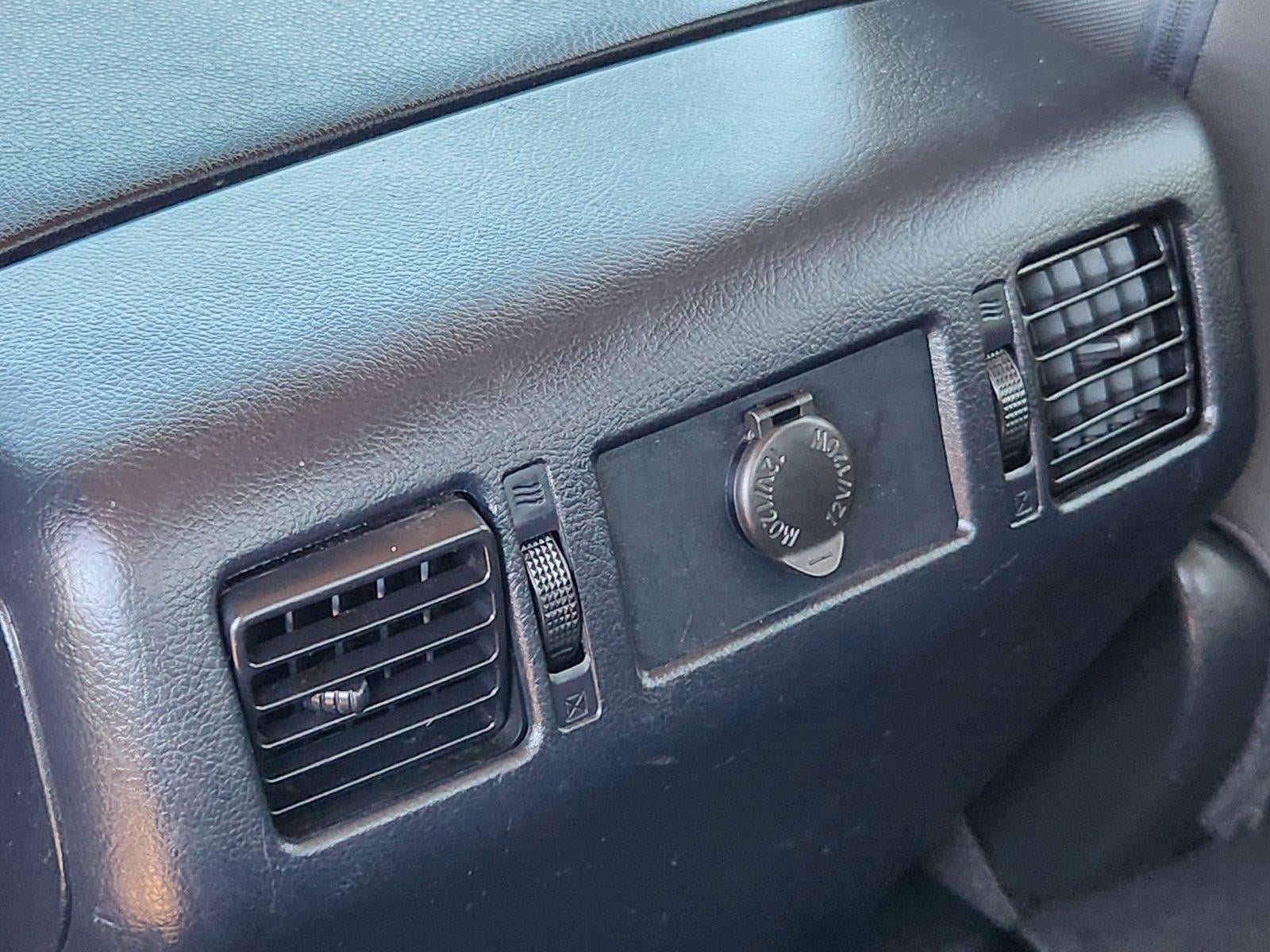 2017 Toyota Tundra 4WD SR5
