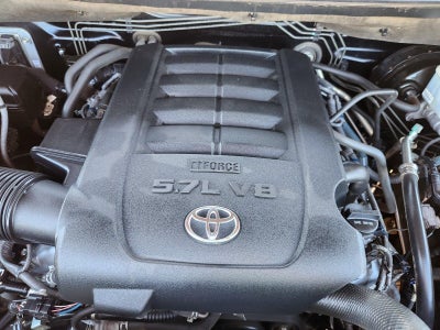 2017 Toyota Tundra 4WD SR5