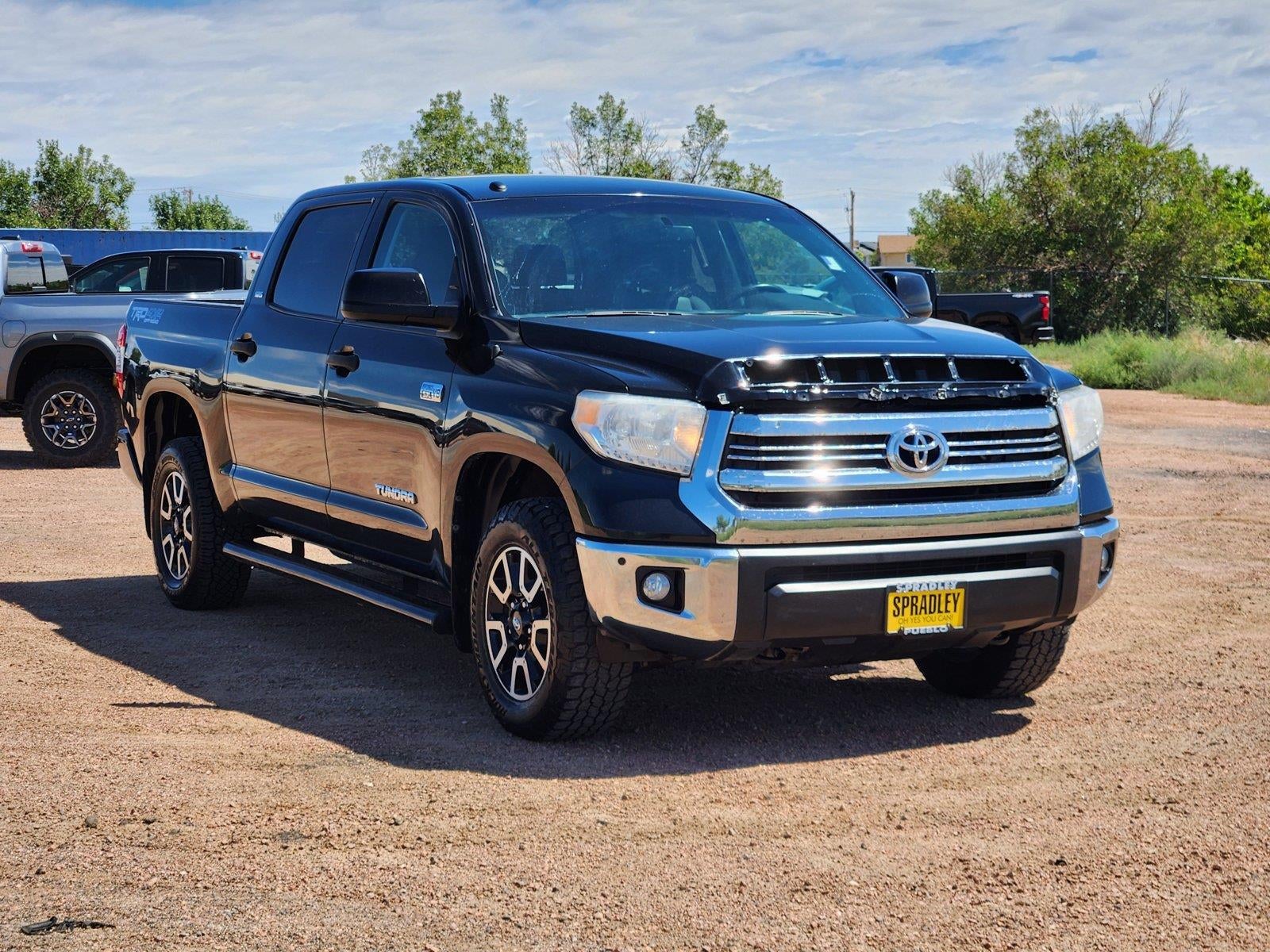 2017 Toyota Tundra 4WD SR5