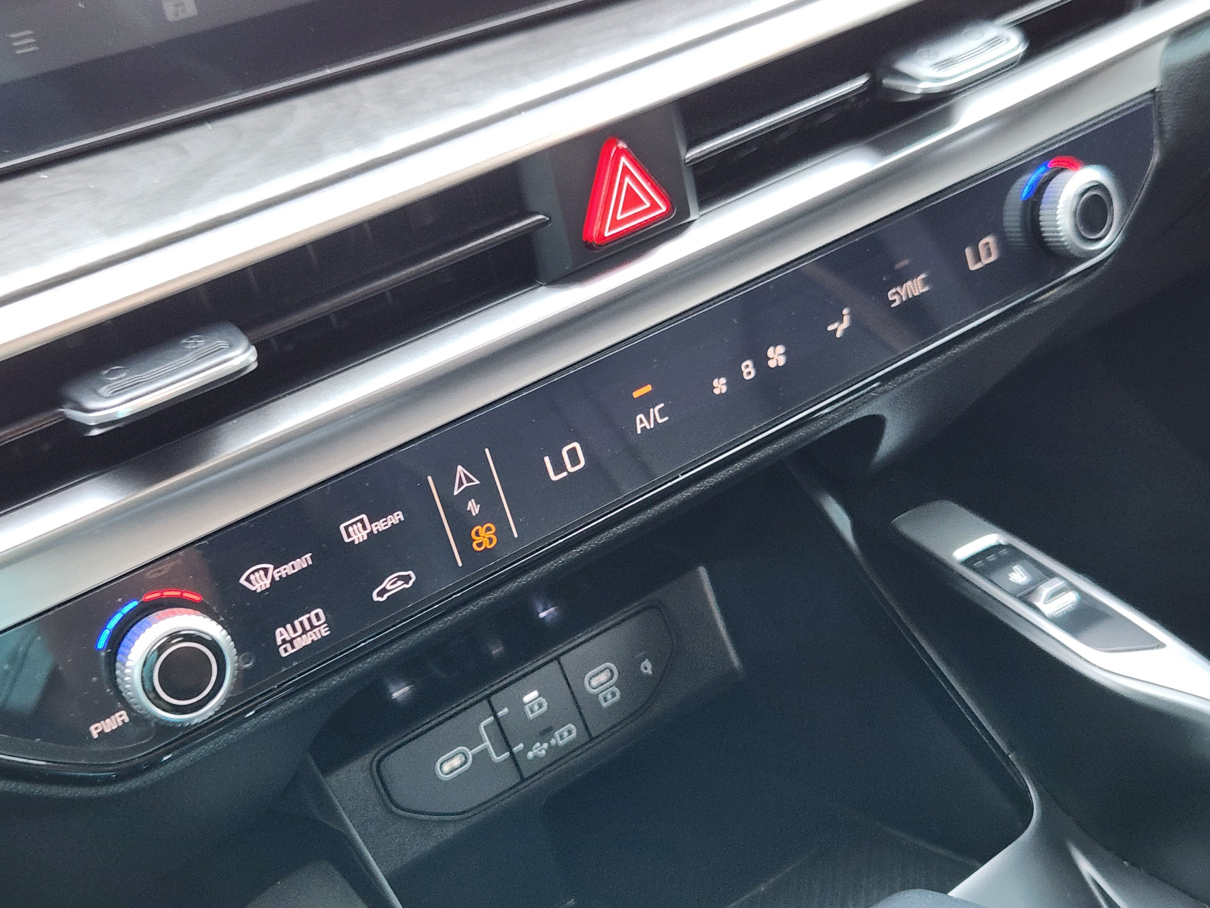 2024 Kia Sorento X-Line EX