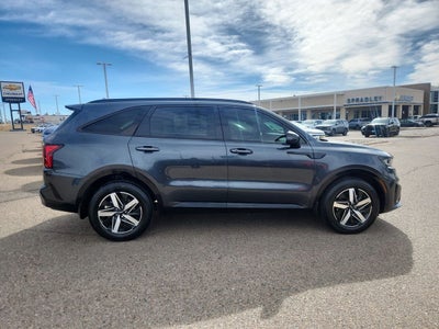 2022 Kia Sorento S