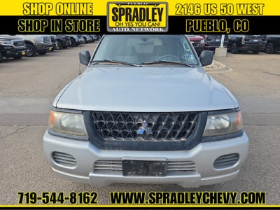 2002 Mitsubishi Montero Sport ES