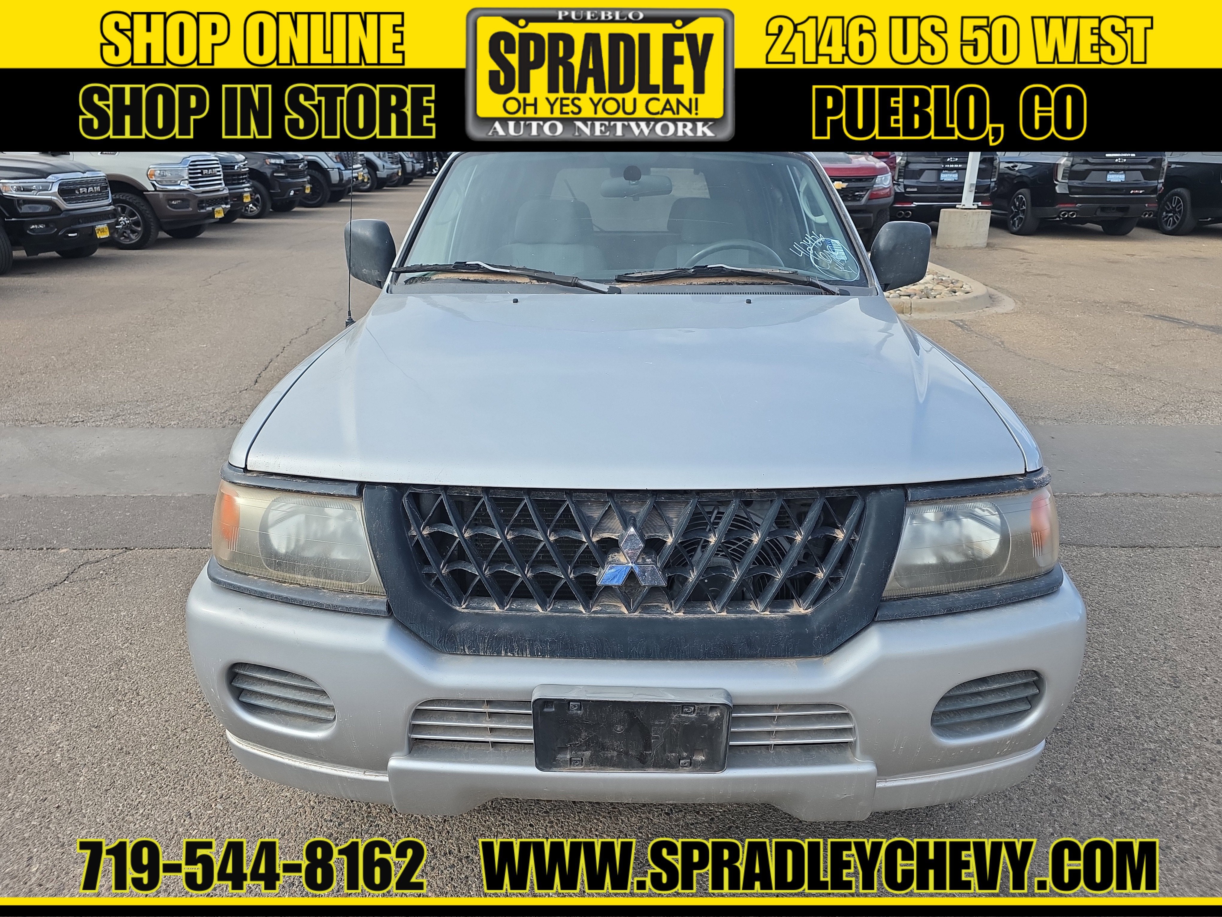 2002 Mitsubishi Montero Sport ES