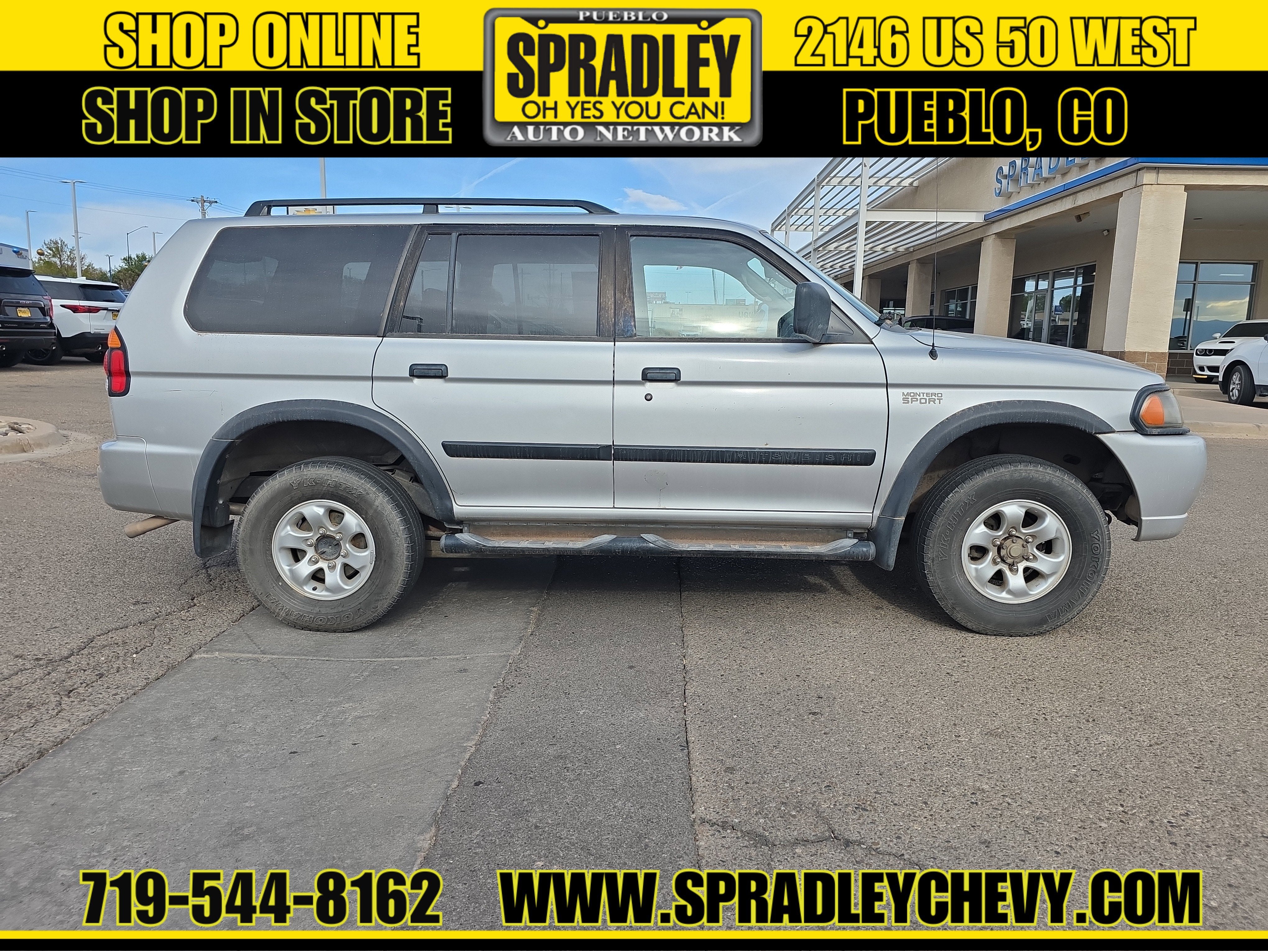 2002 Mitsubishi Montero Sport ES