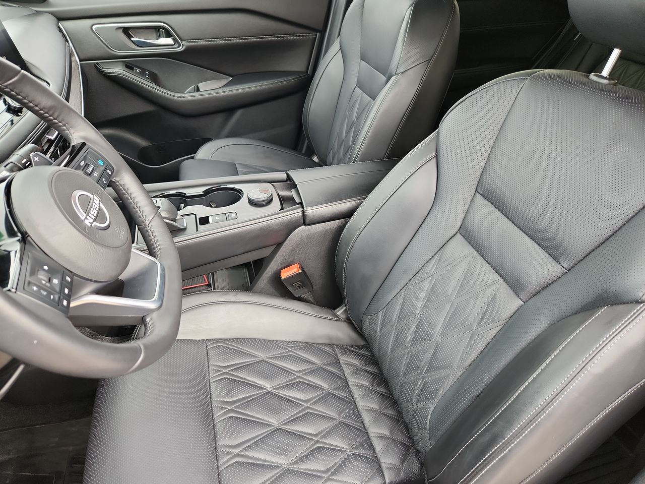 2024 Nissan Rogue Platinum