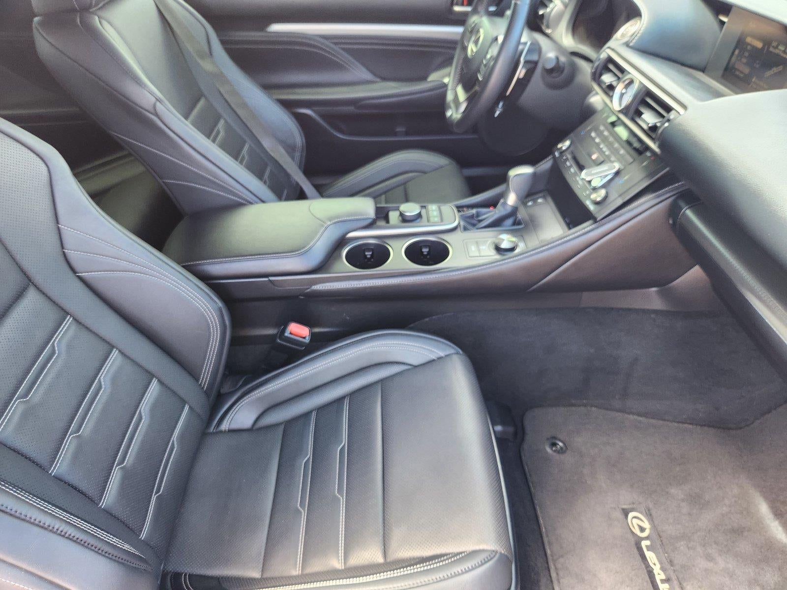2016 Lexus RC 200t 