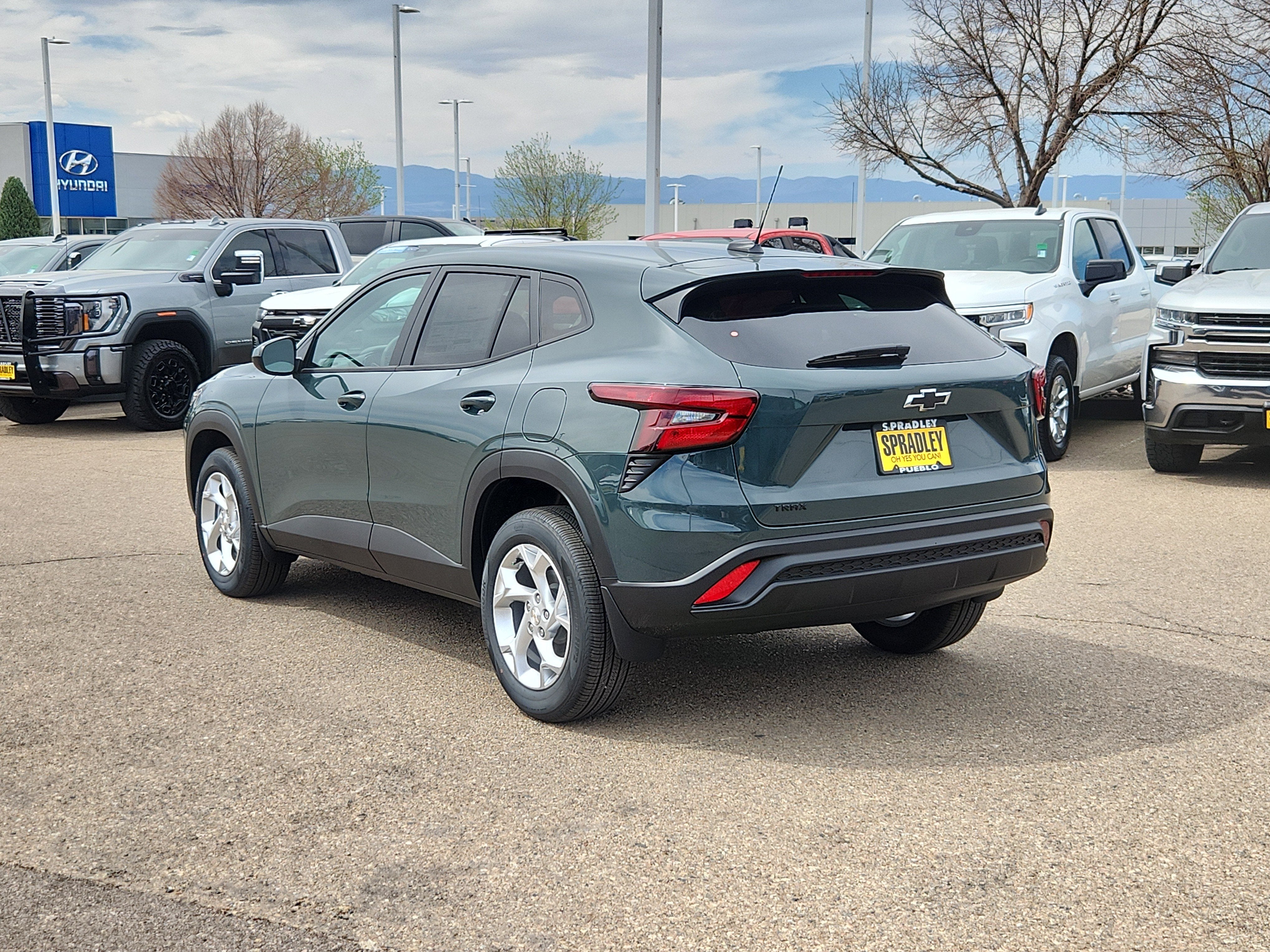 2026 Chevrolet Trax LS