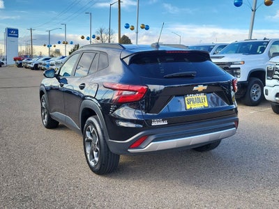 2024 Chevrolet Trax LT