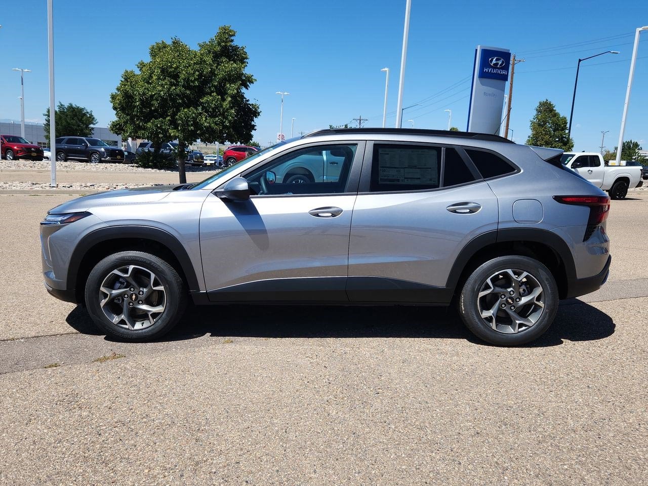 2024 Chevrolet Trax LT