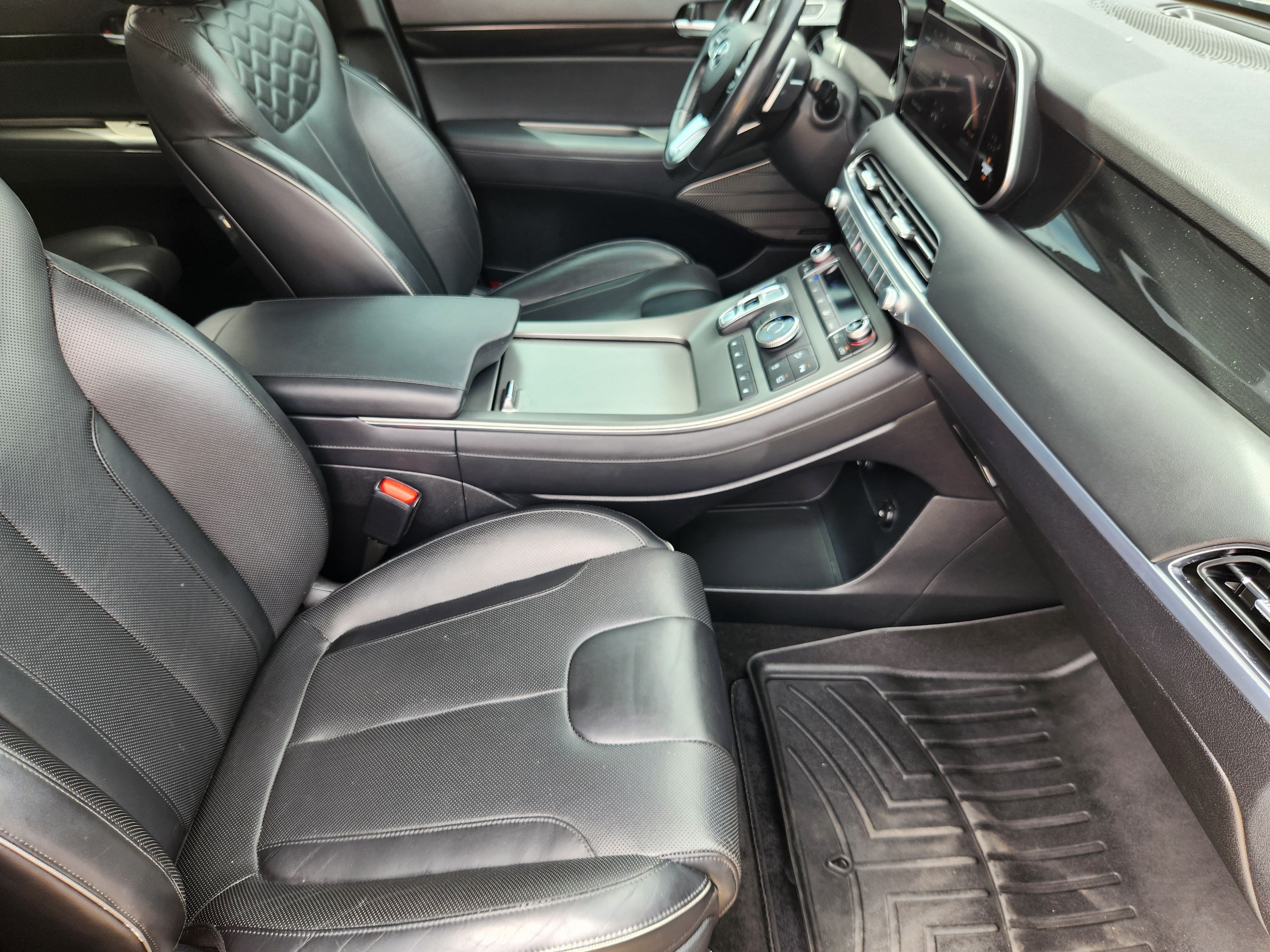2022 Hyundai PALISADE Base