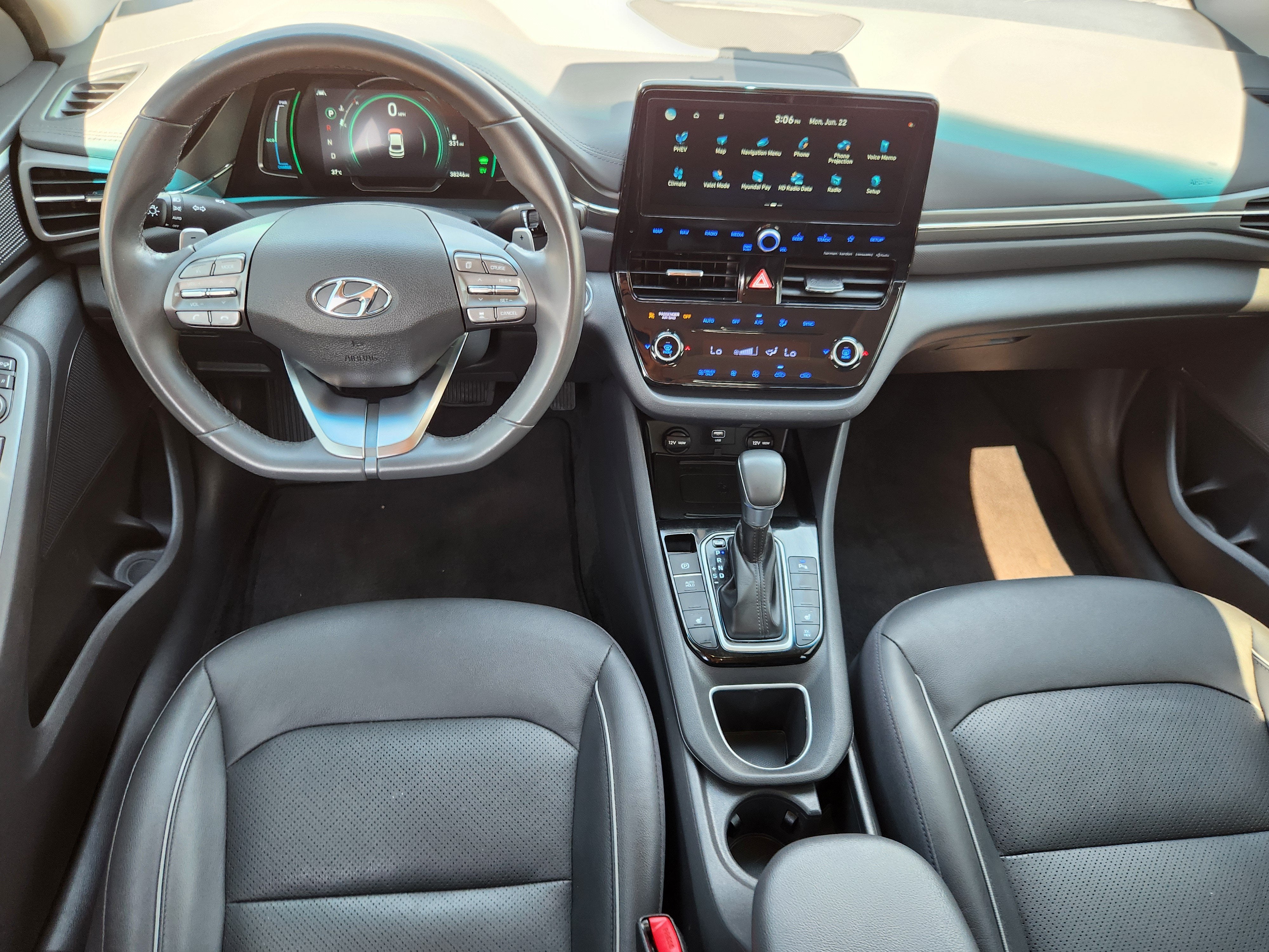 2022 Hyundai Ioniq Plug-In Hybrid Limited