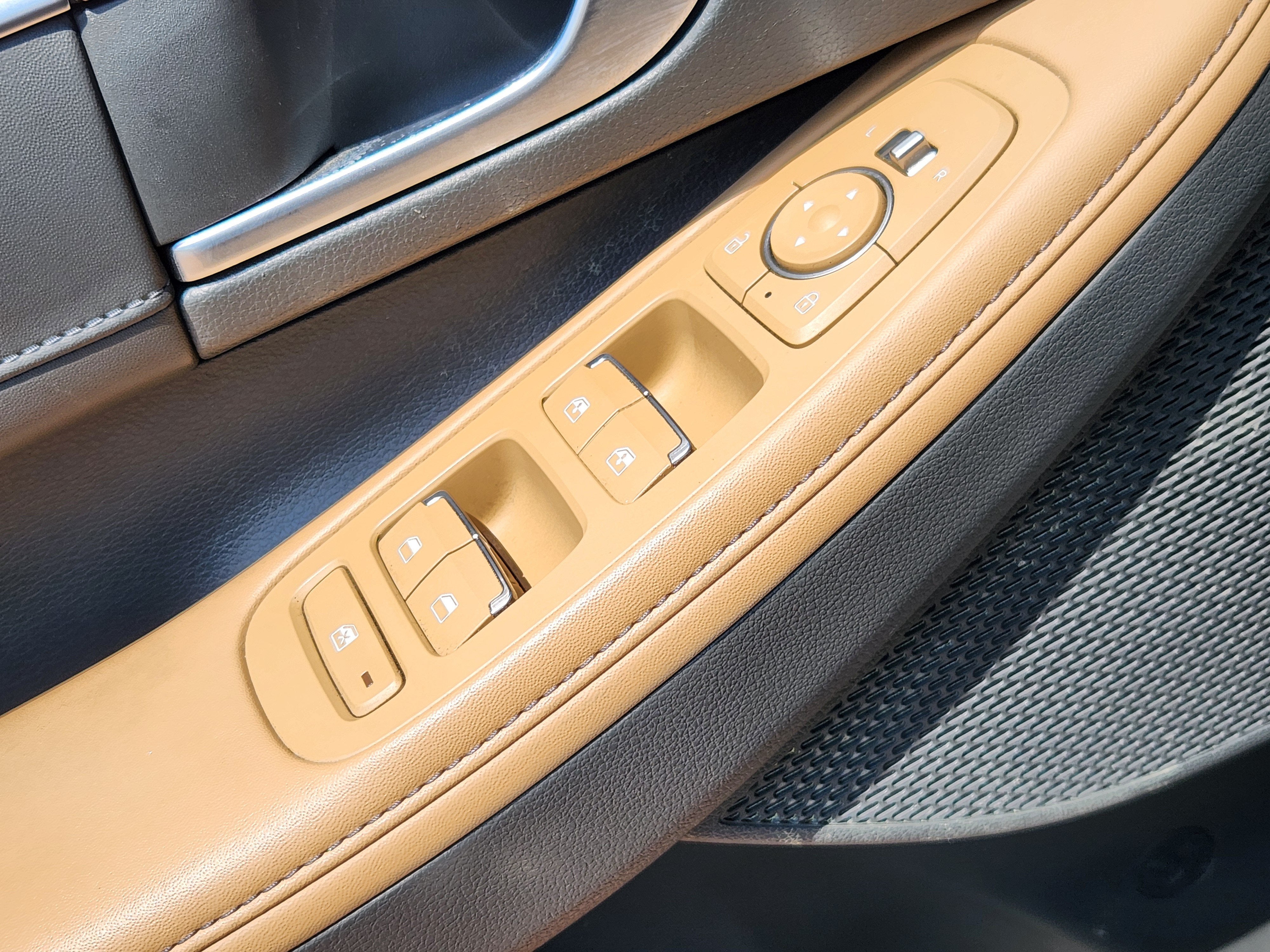 2022 Hyundai Sonata Hybrid Limited
