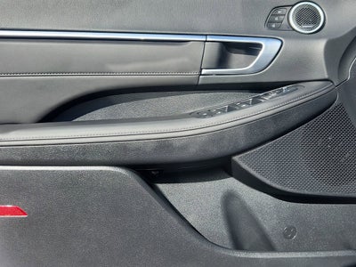 2023 Hyundai Sonata Hybrid Limited