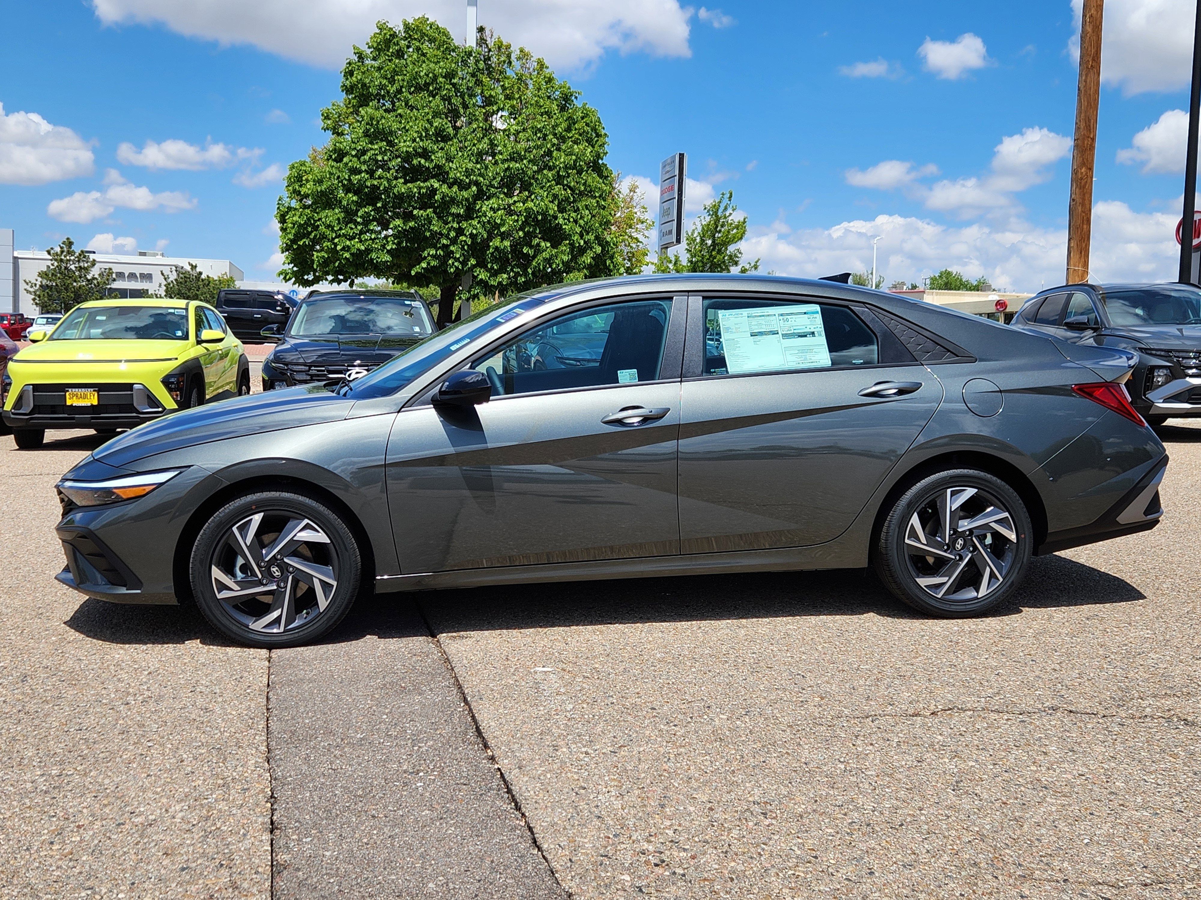 2025 Hyundai Elantra SEL Sport