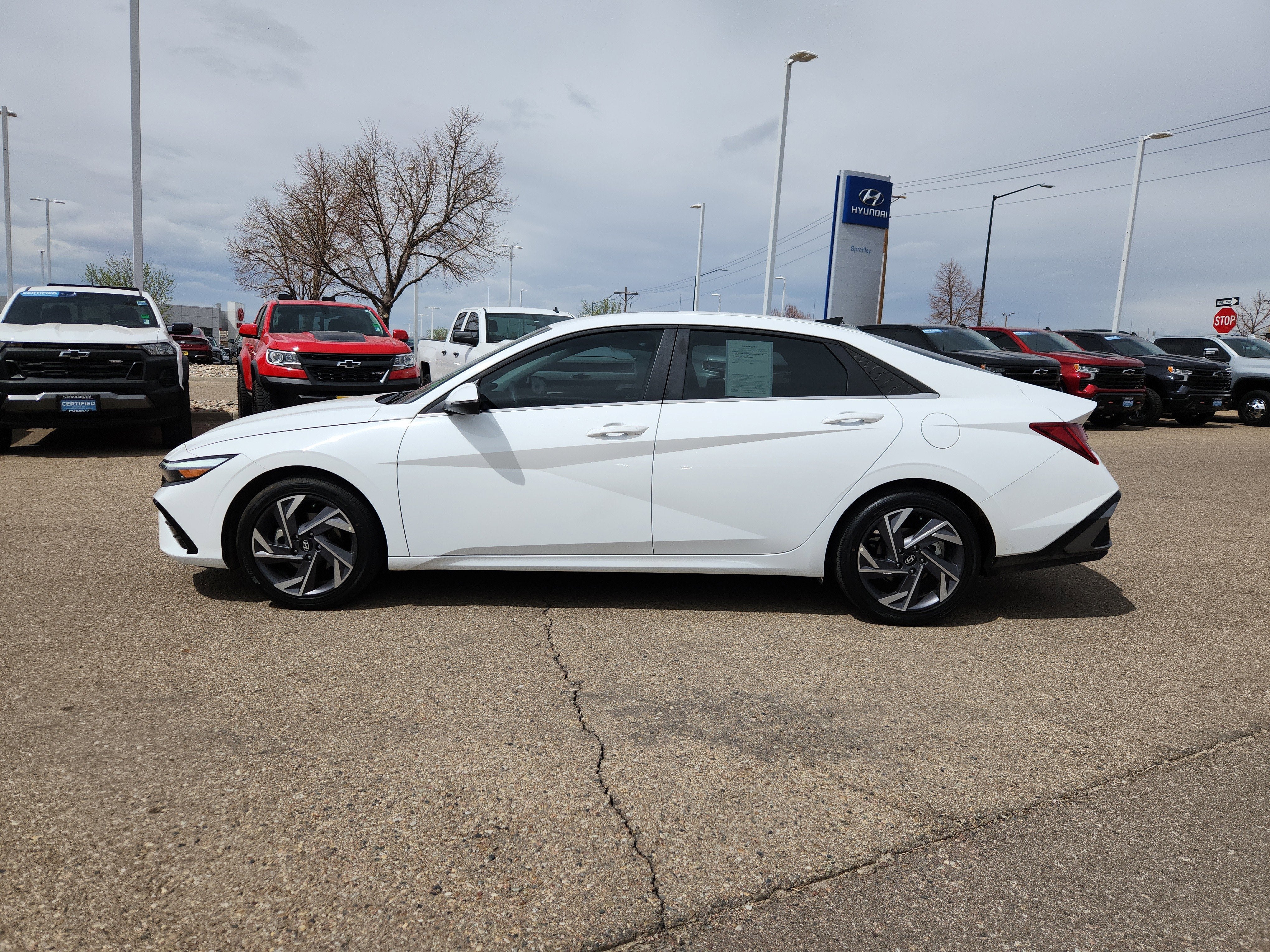 2025 Hyundai Elantra Limited