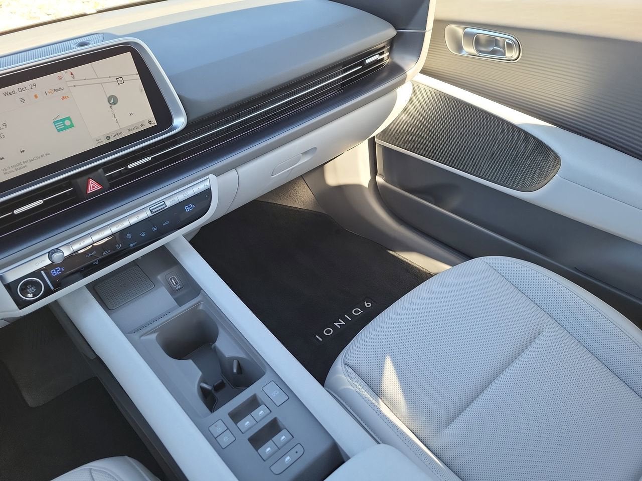 2025 Hyundai IONIQ 6 SEL