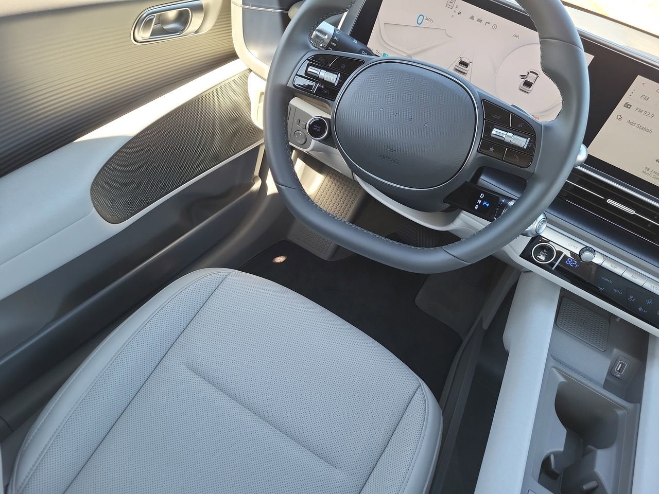 2025 Hyundai IONIQ 6 SEL