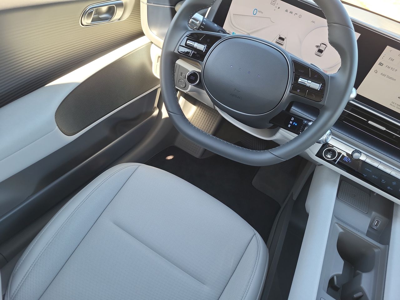 2025 Hyundai IONIQ 6 SEL