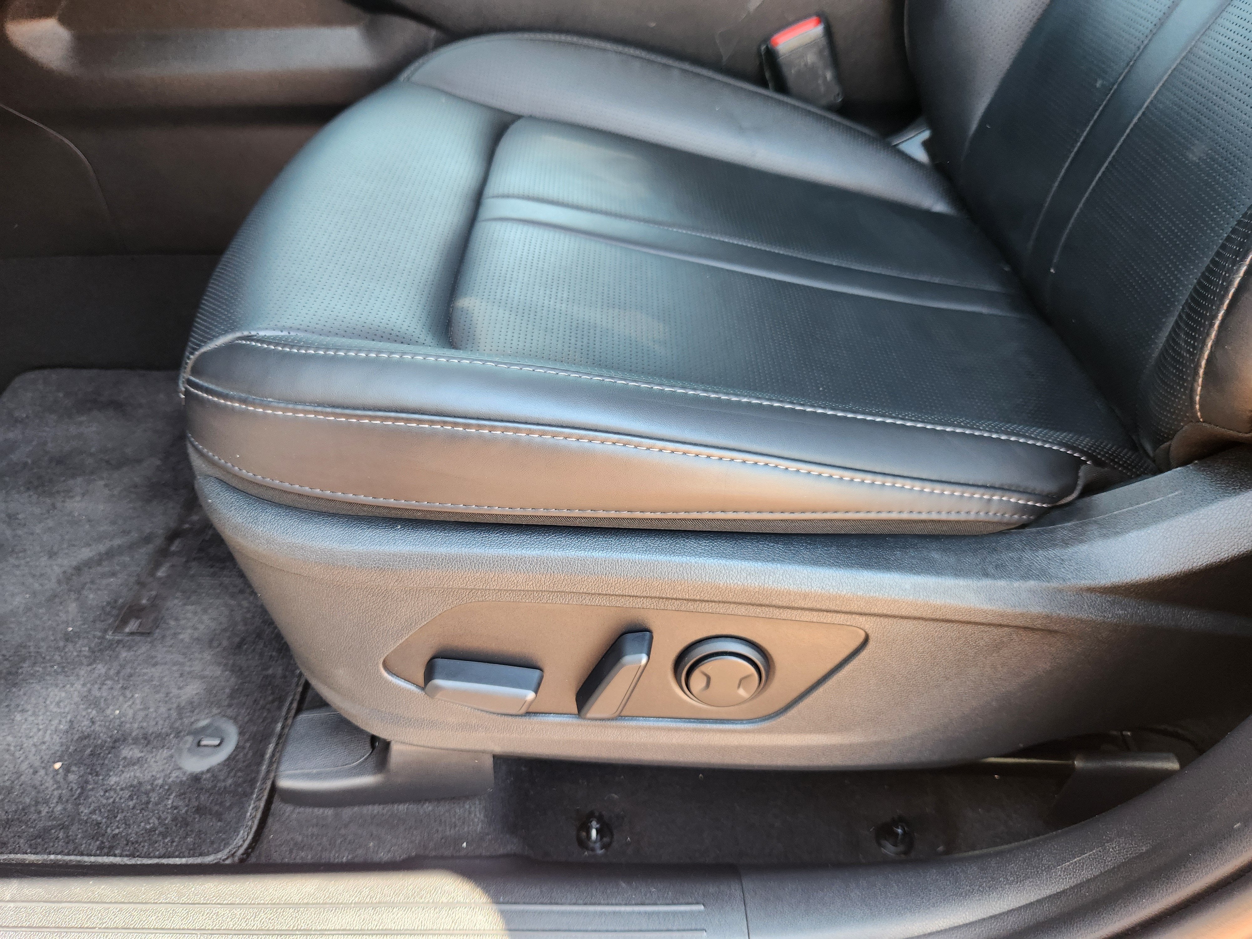 2025 Kia Sorento Plug-In Hybrid EX