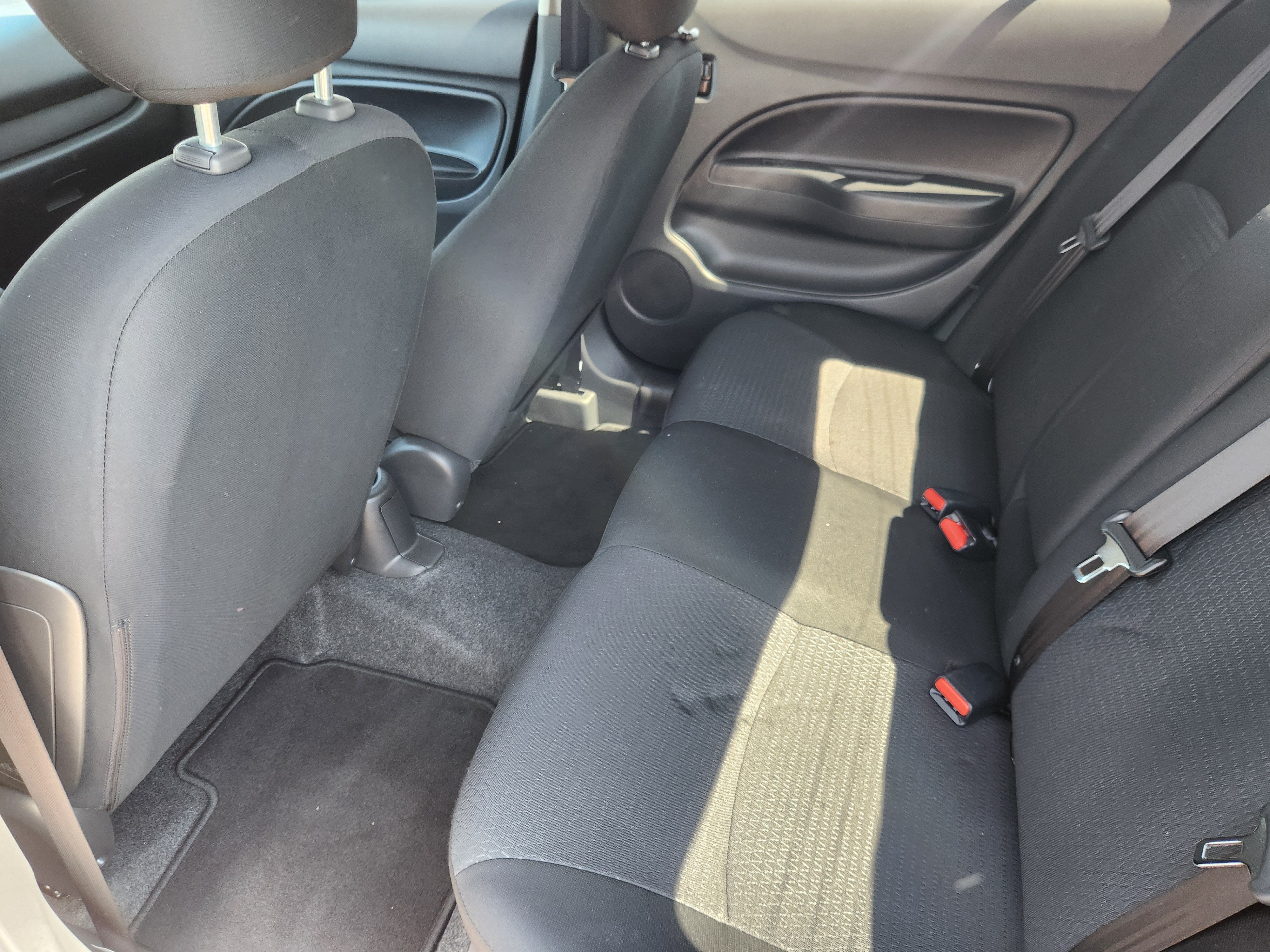 2024 Mitsubishi Mirage G4 ES