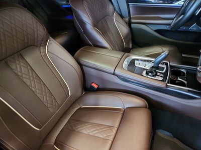 2022 BMW 7 Series 750i xDrive
