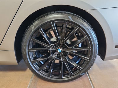 2022 BMW 7 Series 750i xDrive