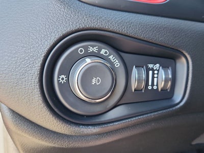 2023 Jeep Renegade Trailhawk